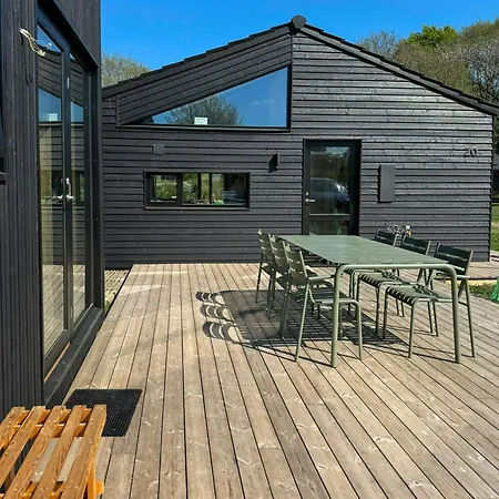 Holiday home On Large Nature Plot Near The